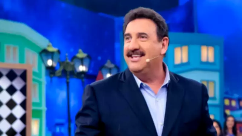 Ratinho defende críticas a Erika Hilton e incita jornalistas a não se calarem