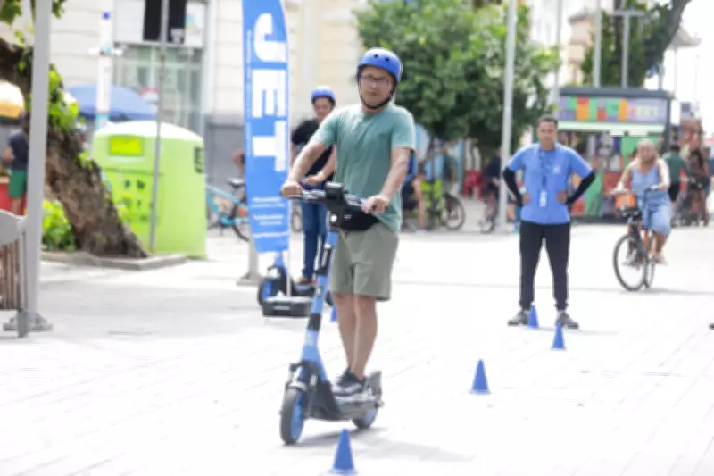 Recife inaugura fase experimental de aluguel de patinetes elétricos para mobilidade urbana