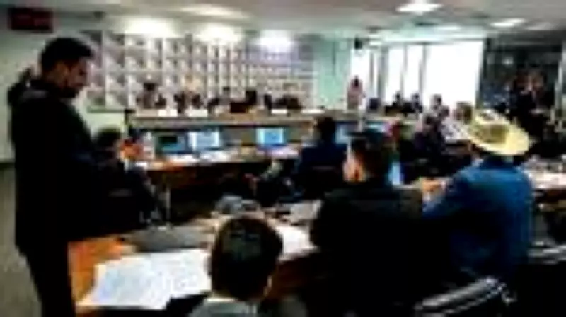 Relatório alternativo de petistas na CPMI do INSS defende governo Lula contra acusações de corrupção