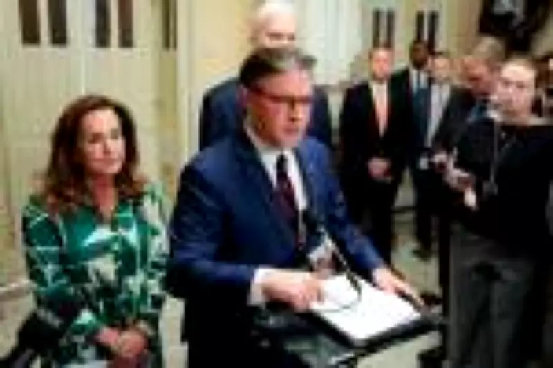 Republicanos rejeitam financiamento do DHS aprovado pelo Senado e paralisação continua