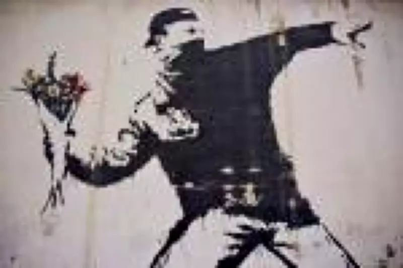 Reuters afirma ter descoberto a verdadeira identidade do enigmático artista Banksy