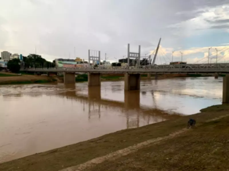 Rio Acre ultrapassa cota de atenção e atinge 10,33 metros em Rio Branco