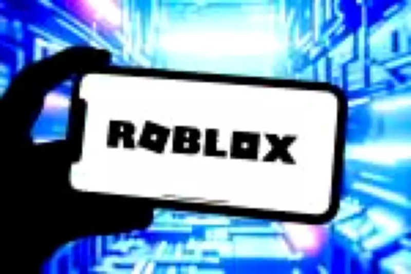 Roblox lança IA que censura e reformula palavrões em chats para manter diálogos respeitosos