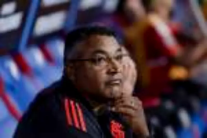 Roger Machado é oficializado como novo técnico do São Paulo após demissão de Crespo