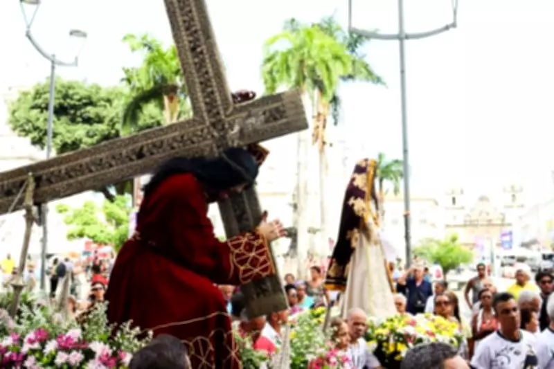 Salvador celebra Semana Santa com missas e procissões tradicionais