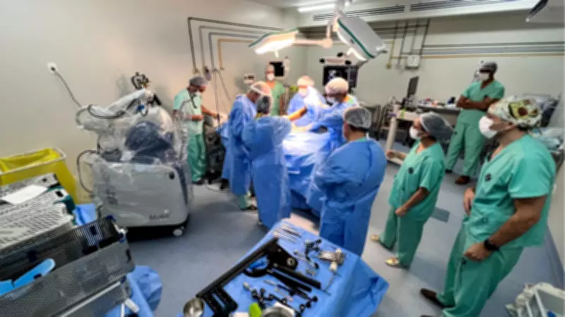 Santa Casa de Passos realiza primeira cirurgia robótica ortopédica pelo SUS