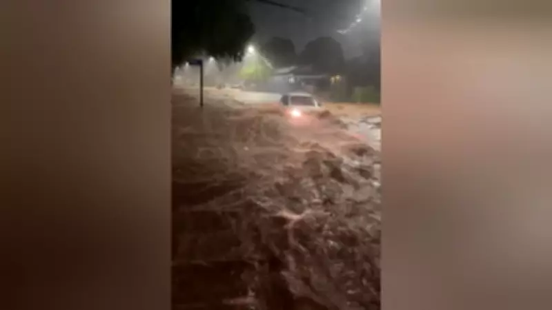 Santarém decreta emergência após chuvas arrastarem carro e afetarem milhares