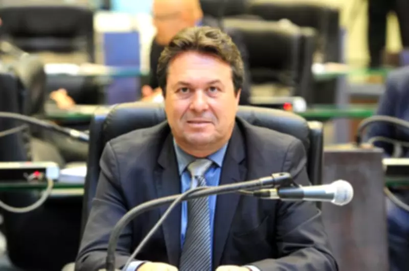 Secretário do Paraná assina acordo e paga multa por uso político de doação de respiradores na pandemia