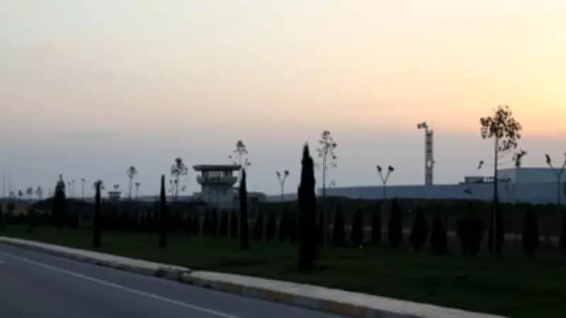 Seis militares americanos morrem em queda de avião-tanque no Iraque; acidente é investigado