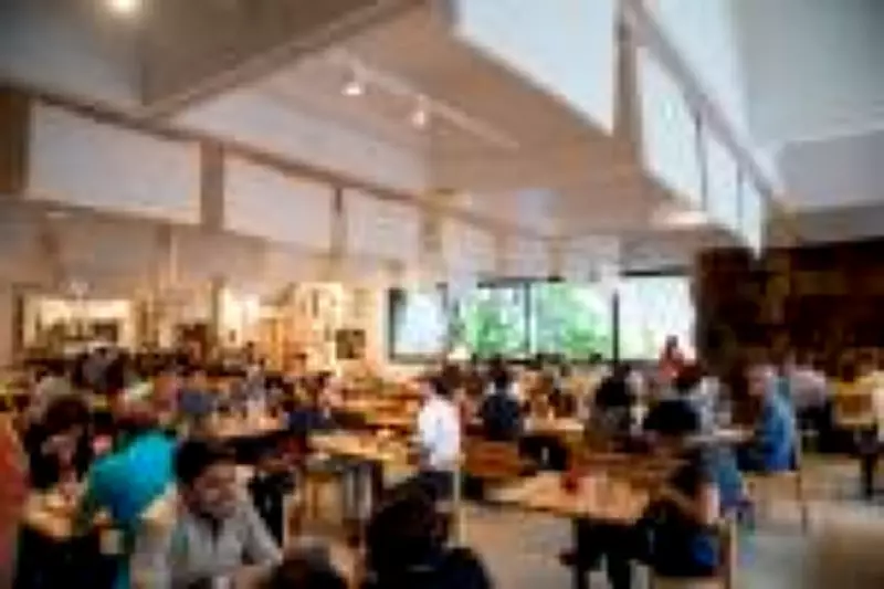 Setor de serviços cresce 0,3% em janeiro e retoma patamar recorde, aponta IBGE