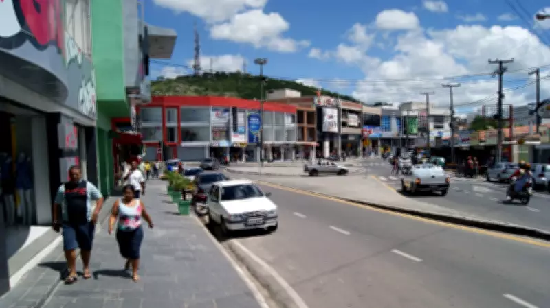 Sindloja orienta sobre funcionamento do comércio em Caruaru durante feriado da Data Magna