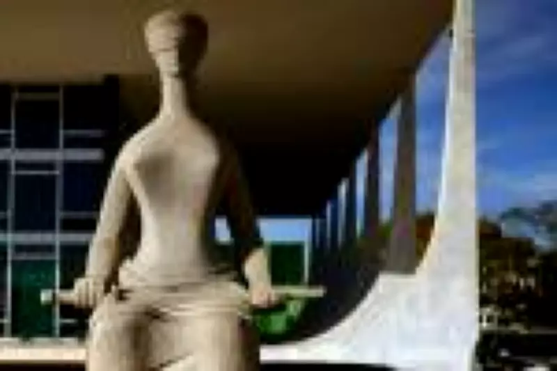 Sistema institucional brasileiro sofre oclusão e normaliza o inaceitável