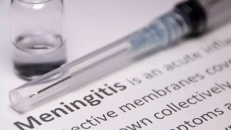Surto de meningite meningocócica na Inglaterra mata dois jovens e acende alerta global