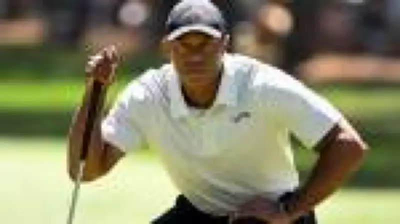 Tiger Woods se envolve em acidente de trânsito na Flórida com capotamento