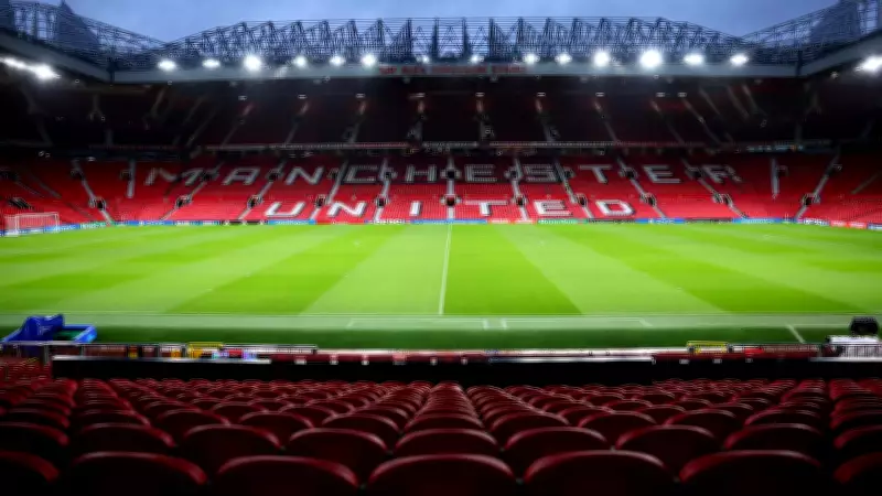 Torcedor do Manchester United é obrigado a deixar assento histórico após 77 anos