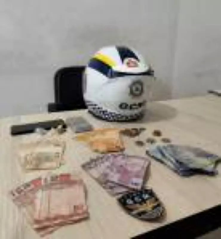 Traficante de 18 anos se esconde em caixa de energia para fugir da GCM em São José do Rio Preto