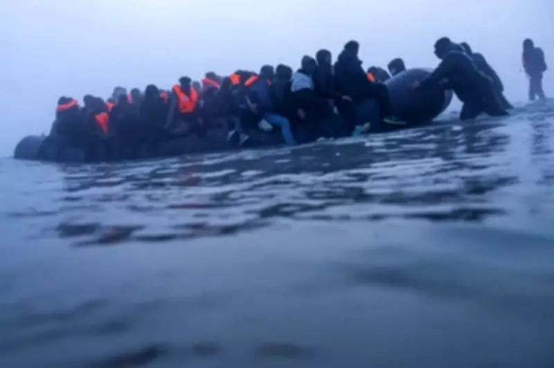 Tragédia no Mediterrâneo: 22 migrantes morrem após 6 dias à deriva em bote inflável