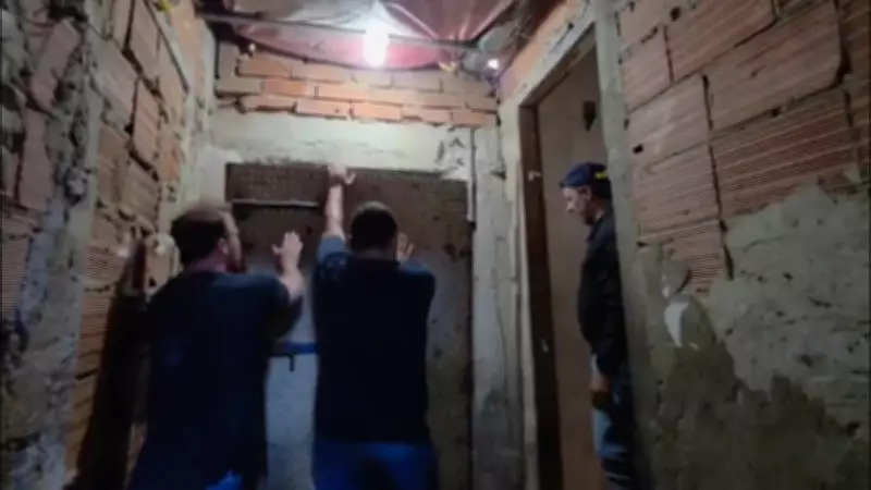 Tráfico usava casarão no Centro do Rio com porta de ferro de 350 kg como fortaleza