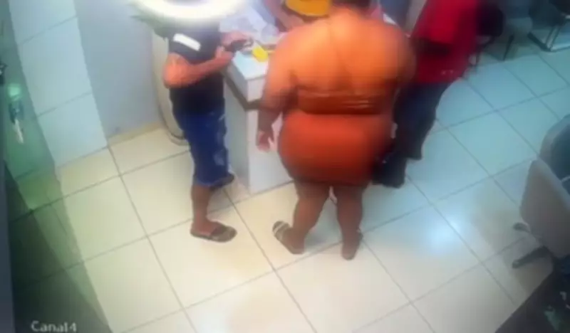 Trio se passa por clientes para assaltar salão de beleza em João Pessoa