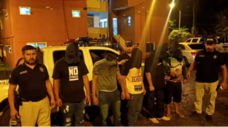 Três brasileiros presos por tráfico de paraguaios para trabalho escravo perto do Paraná