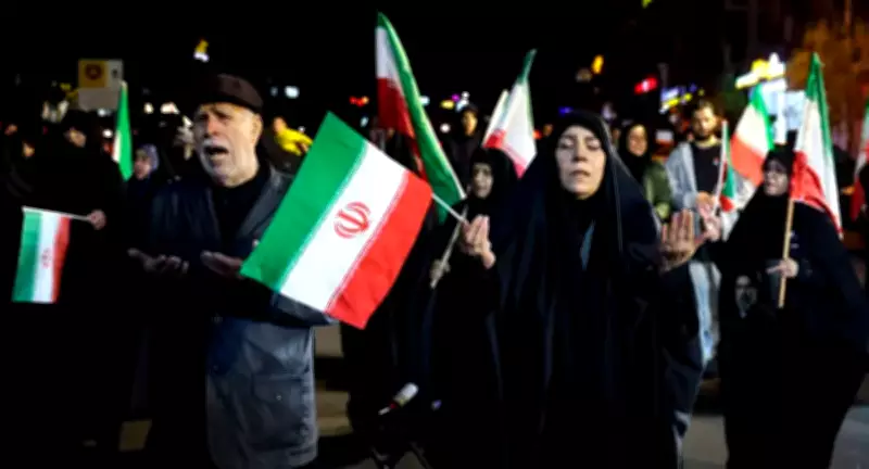 Trump oscila entre paz e guerra com Irã enquanto crise no Oriente Médio se intensifica