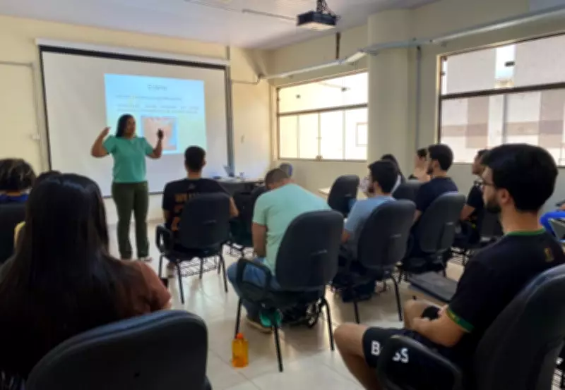 UFNT abre concurso para professor com 24 vagas e salários de até R$ 14,9 mil