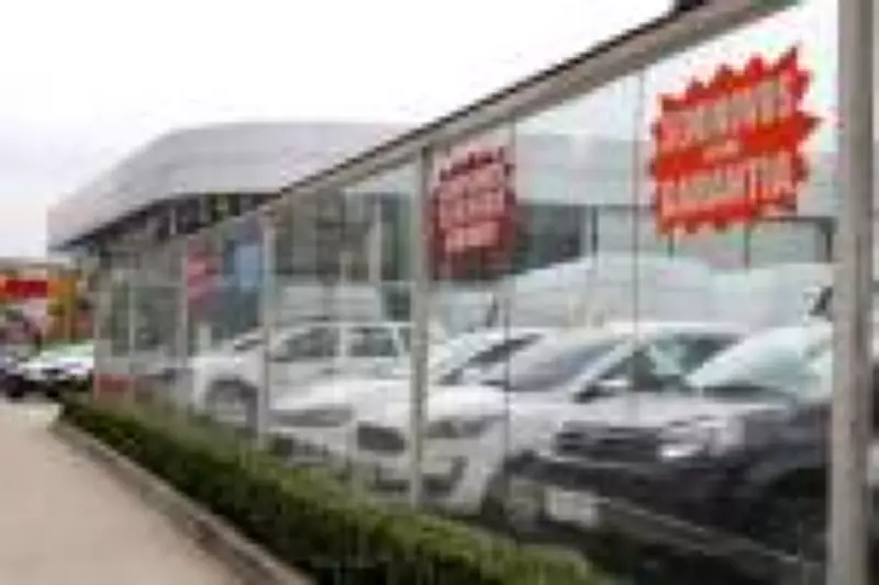 Varejo brasileiro mostra resiliência e atinge volume recorde em janeiro, aponta IBGE