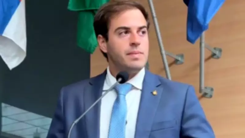 Vereador do Recife é condenado a pagar R$ 10 mil por incitar 'linchamento virtual'