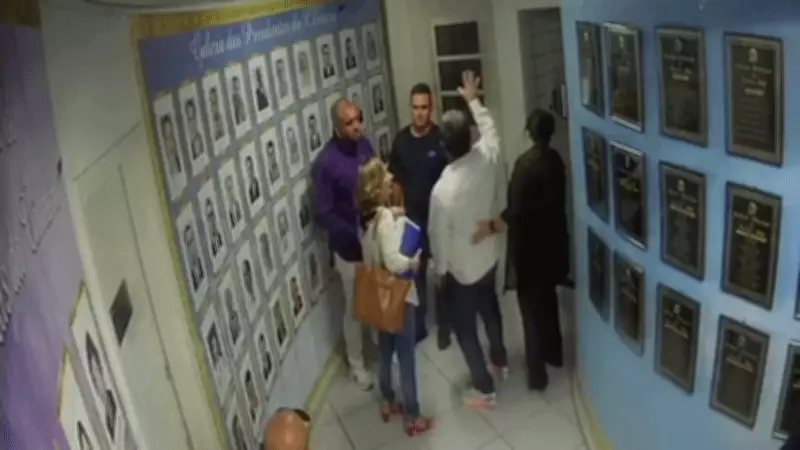 Vereadora dá 'puxão de orelha' em colega durante discussão na Câmara de Lorena