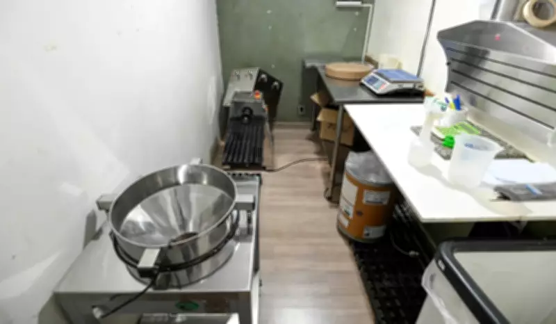 Vigilância Sanitária interdita farmácia clandestina em Campinas com apreensão de R$ 940 mil