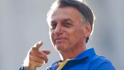 Bolsonaro recebe prisão domiciliar com regras rígidas após diagnóstico de broncopneumonia