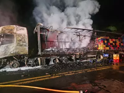 Carreta com carga de cervejas é destruída por incêndio na zona rural do Piauí