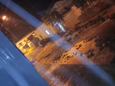 Chuva intensa causa alagamentos e transtornos no distrito de Jaguarembé, em Itaocara