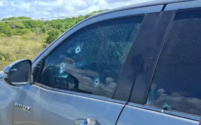 Dois homens são executados a tiros dentro de carro em Estância, Sergipe