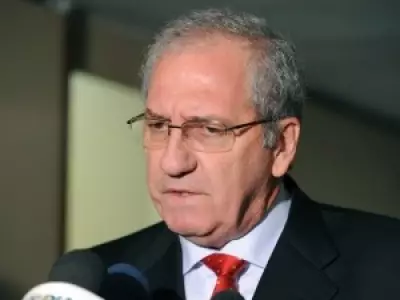 Ex-ministro Franklin Martins é detido e deportado durante conexão no Panamá