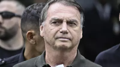 Ex-presidente Jair Bolsonaro internado na UTI com broncopneumonia bacteriana