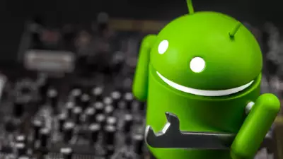 Google Play Store passa a identificar aplicativos que consomem muita bateria em celulares Android