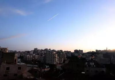 Houthis do Iêmen reivindicam primeiro ataque direto contra Israel e ameaçam estreito crucial