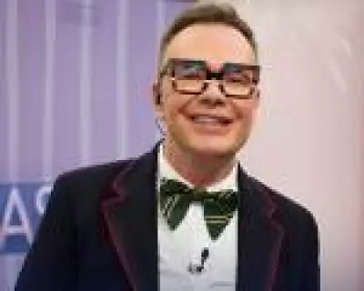 Internação de Felipeh Campos por dengue grave alerta para sinais de alarme da doença