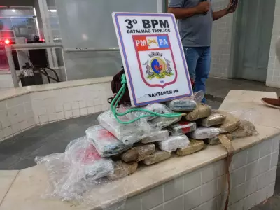 Jovem presa com drogas em Santarém retoca maquiagem na delegacia antes da cela