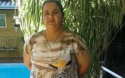 Mulher de 24 anos desaparece em Goiânia após viajar para conseguir dinheiro para filho autista
