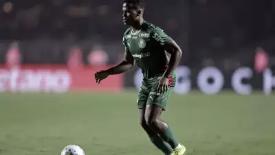 Palmeiras tem retorno de Jhon Arias, mas Vitor Roque segue ausente para jogo contra Grêmio