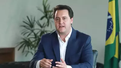 Ratinho Junior desiste de candidatura presidencial e foca em reeleição no Paraná