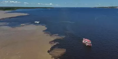 Romaria das Águas reúne sociedade civil em Manaus em defesa dos recursos hídricos da Amazônia