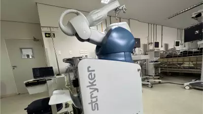 Santa Casa de Passos inaugura cirurgia robótica ortopédica no SUS com tecnologia de ponta