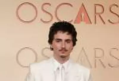 Timothée Chalamet vira alvo de piadas na abertura do Oscar 2026 após comentário polêmico
