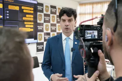 TJ-SC suspende investigações criminais contra ex-delegado-geral de SC no caso do cão Orelha