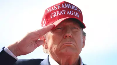 Trump envia agentes do ICE para aeroportos dos EUA em meio a impasse orçamentário