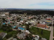 Adolescente de 14 anos se entrega após supostamente matar o pai a facadas em Candiota