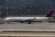 Aeronave da Delta que pousou de emergência em Guarulhos: conheça o Airbus A330-300